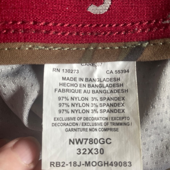 Mens Wrangler ‘Outdoor’ pants - Picture 4 of 4